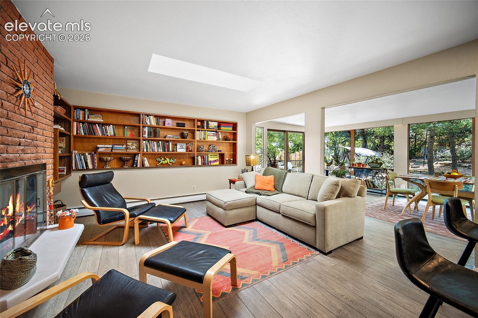2201 Hercules Drive, photo 4