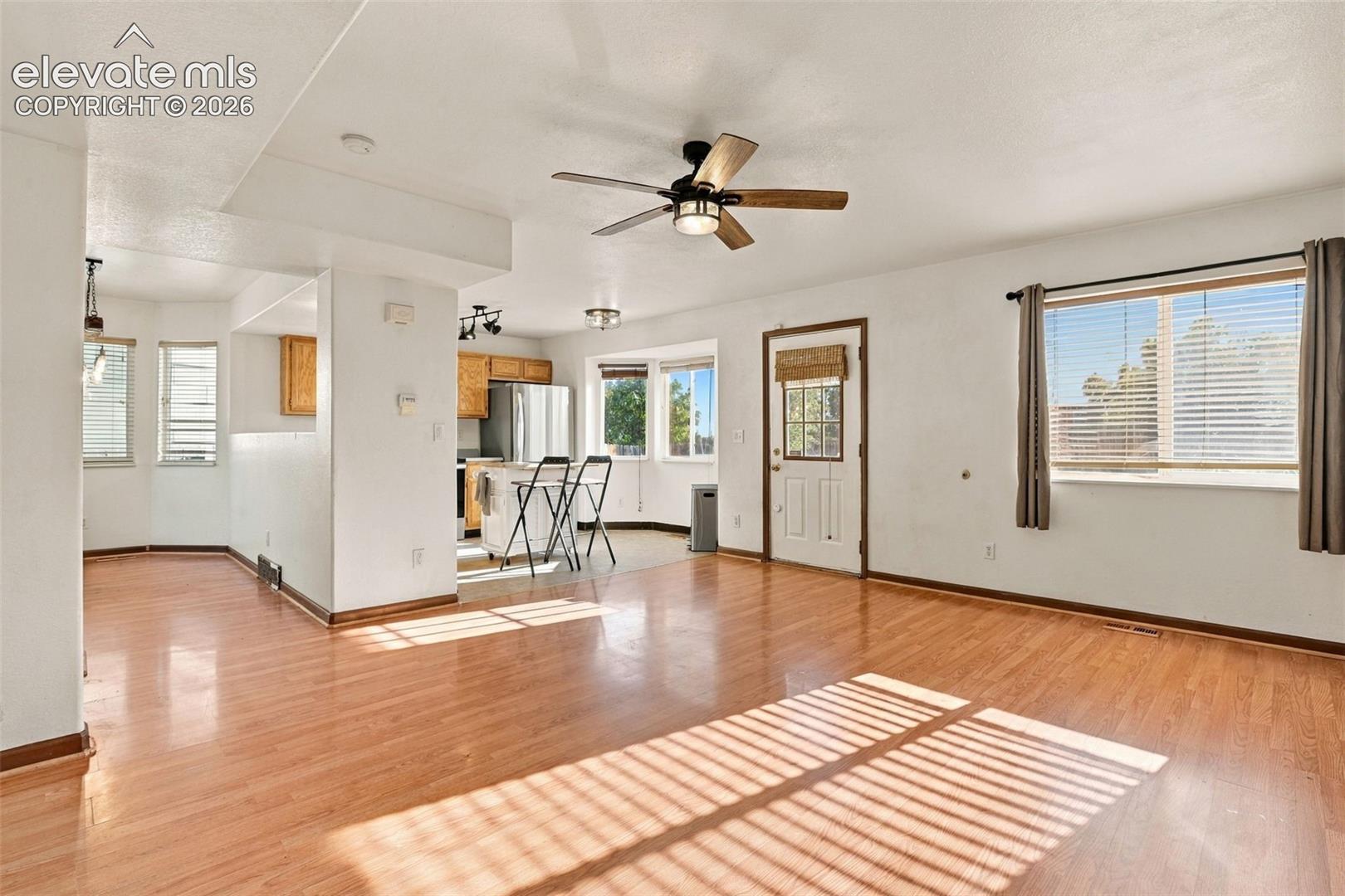 Listing photo 10 for 1040 Red Brooke Drive