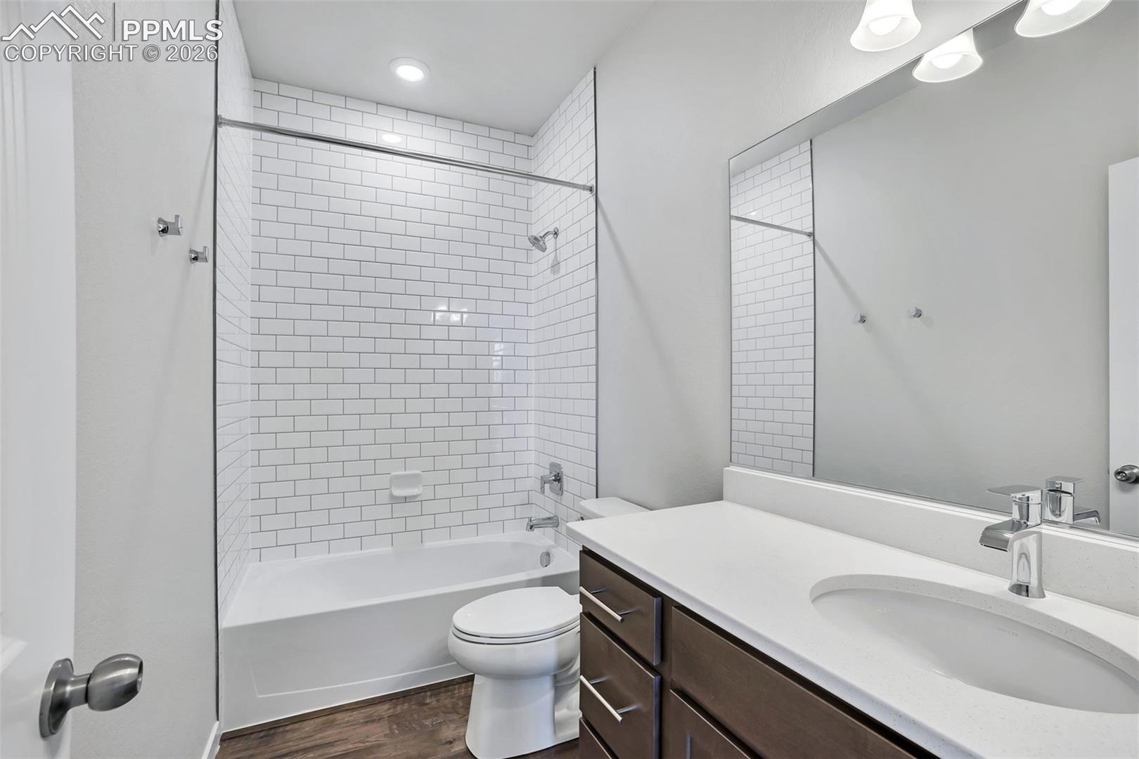 Listing photo 13 for 13669 Flurry Heights