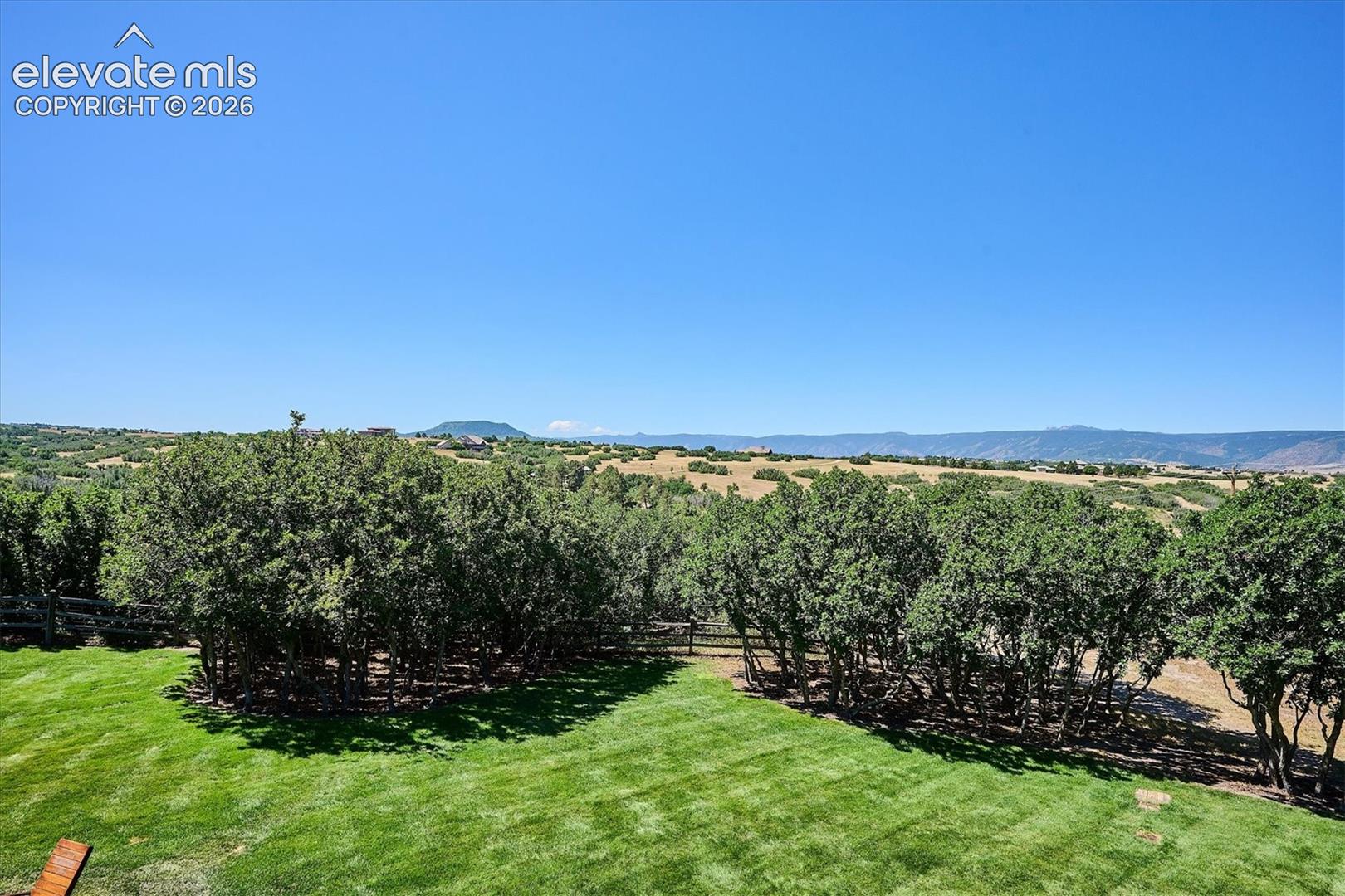 Listing photo 46 for 2464 W Wolfensberger Road