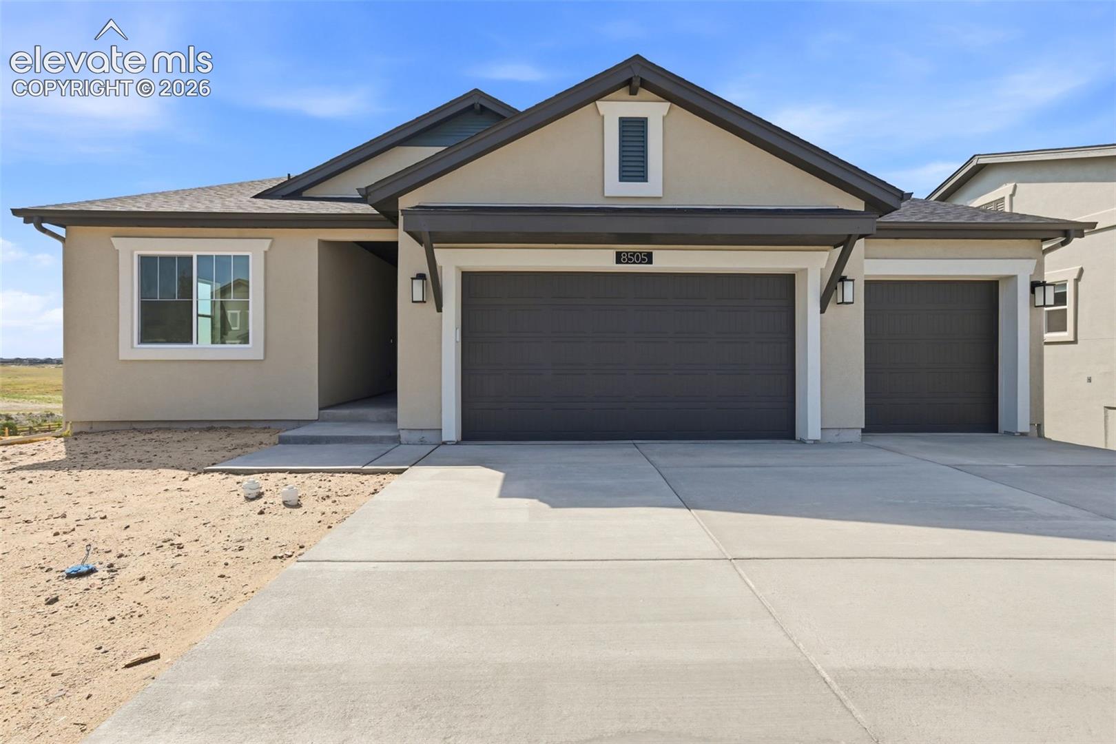 Listing photo 5 for 8505 Country Creek Trail