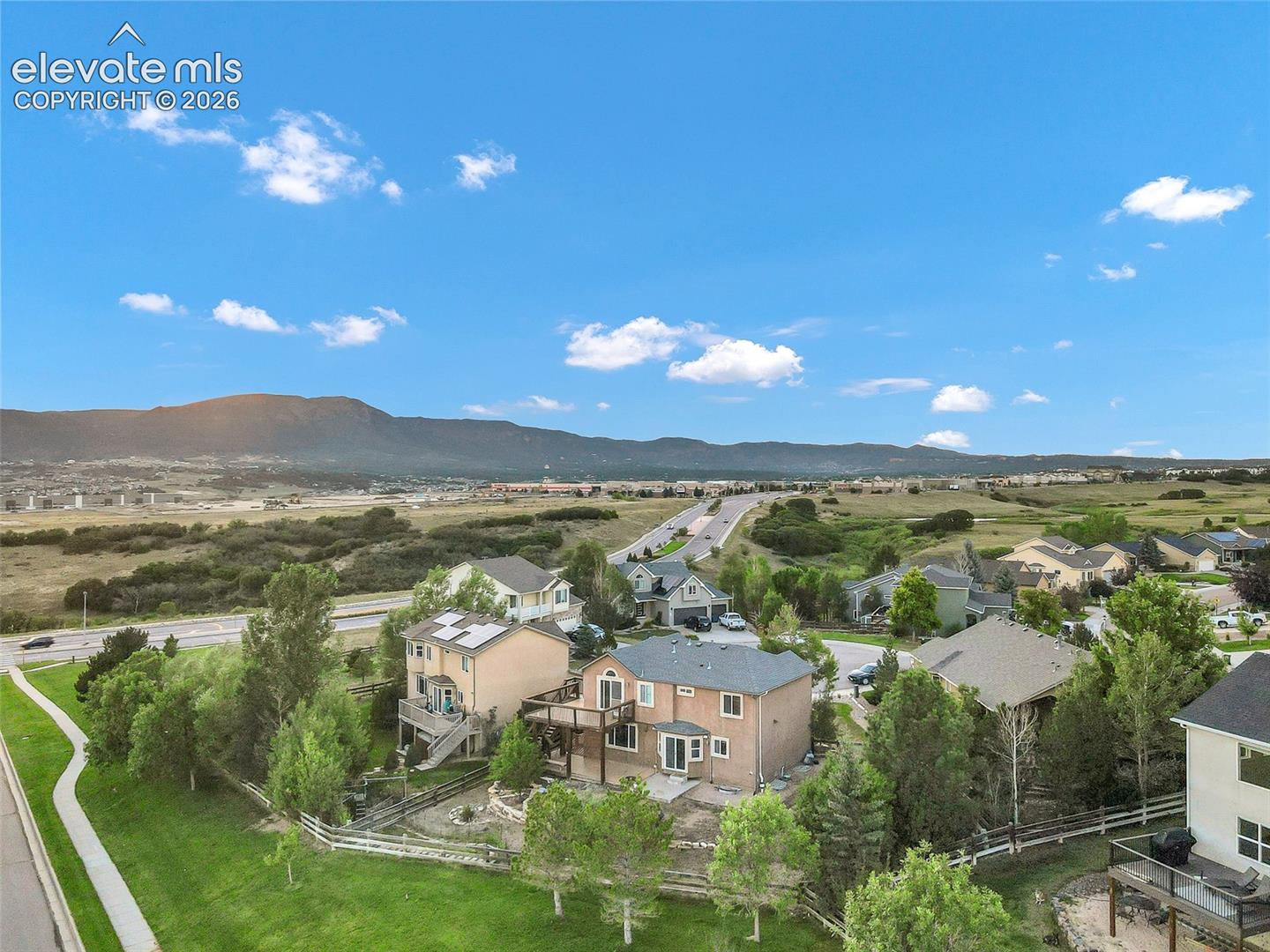 Listing photo 48 for 831 Merrimack River Way