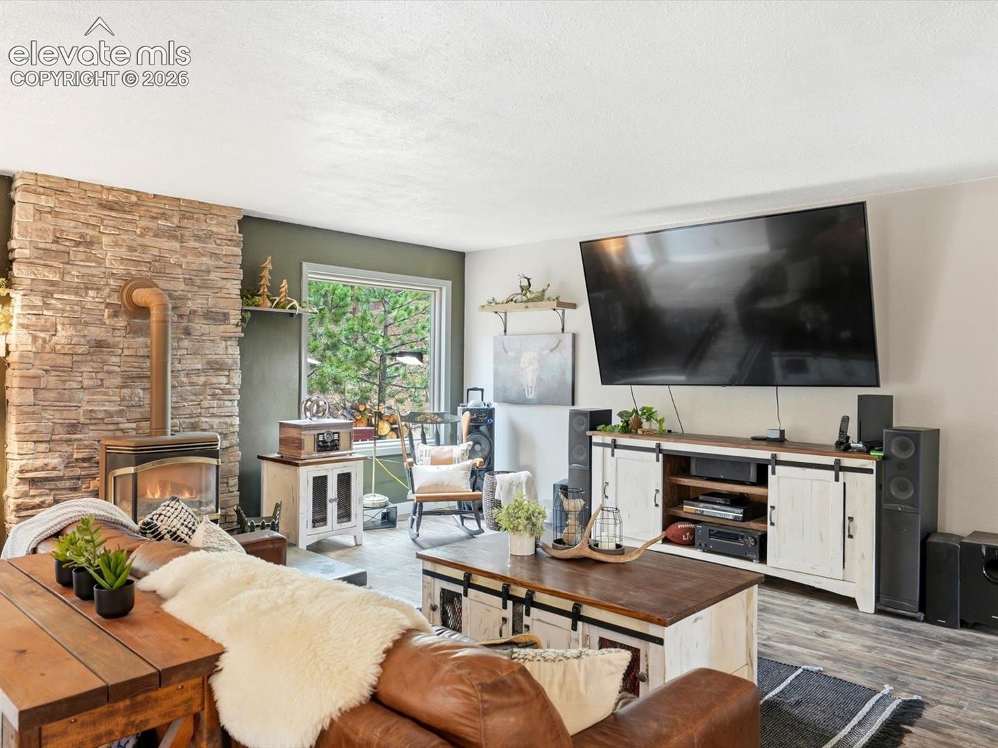 Listing photo 8 for 14635 Westcreek Road