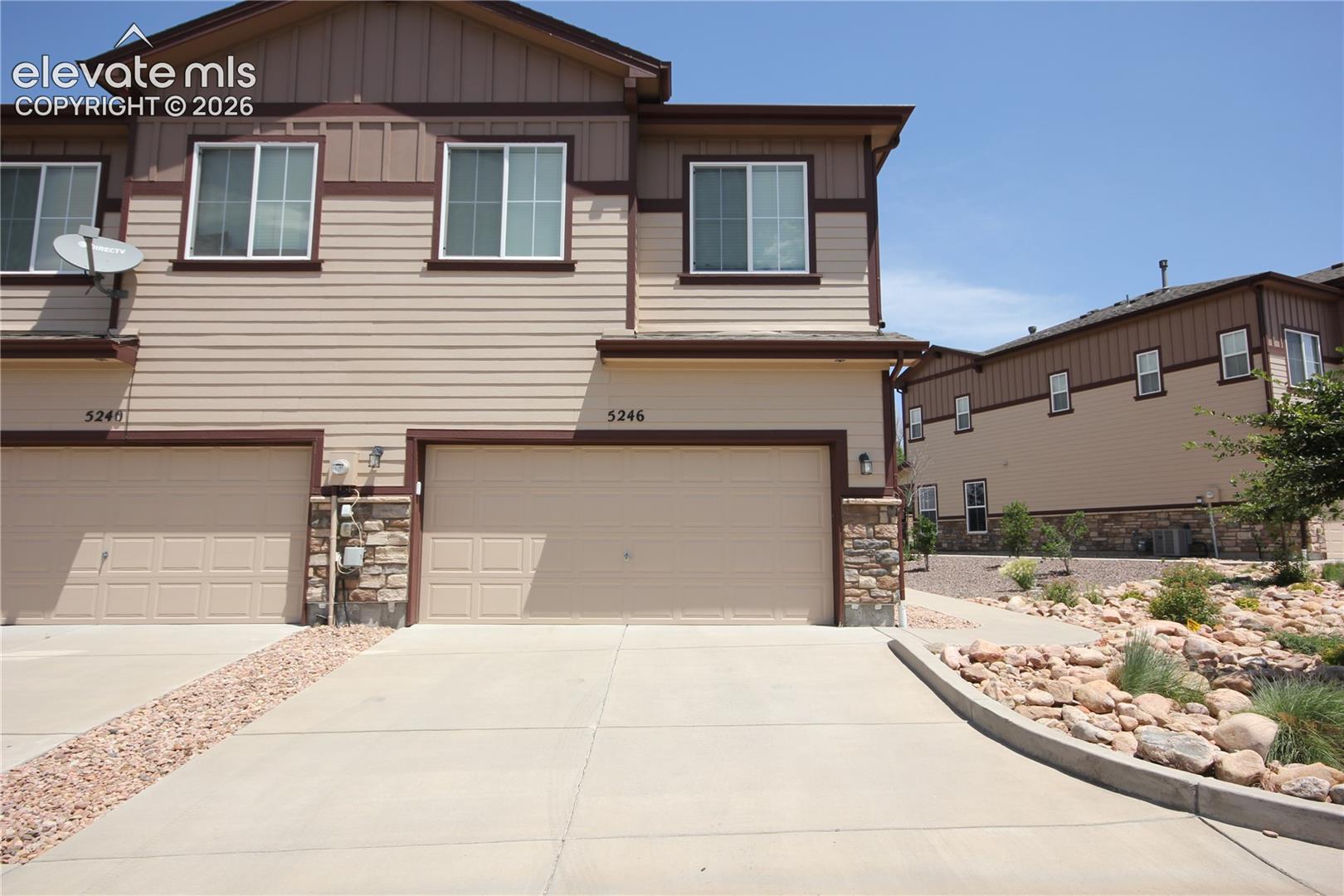 5246 Prominence Point