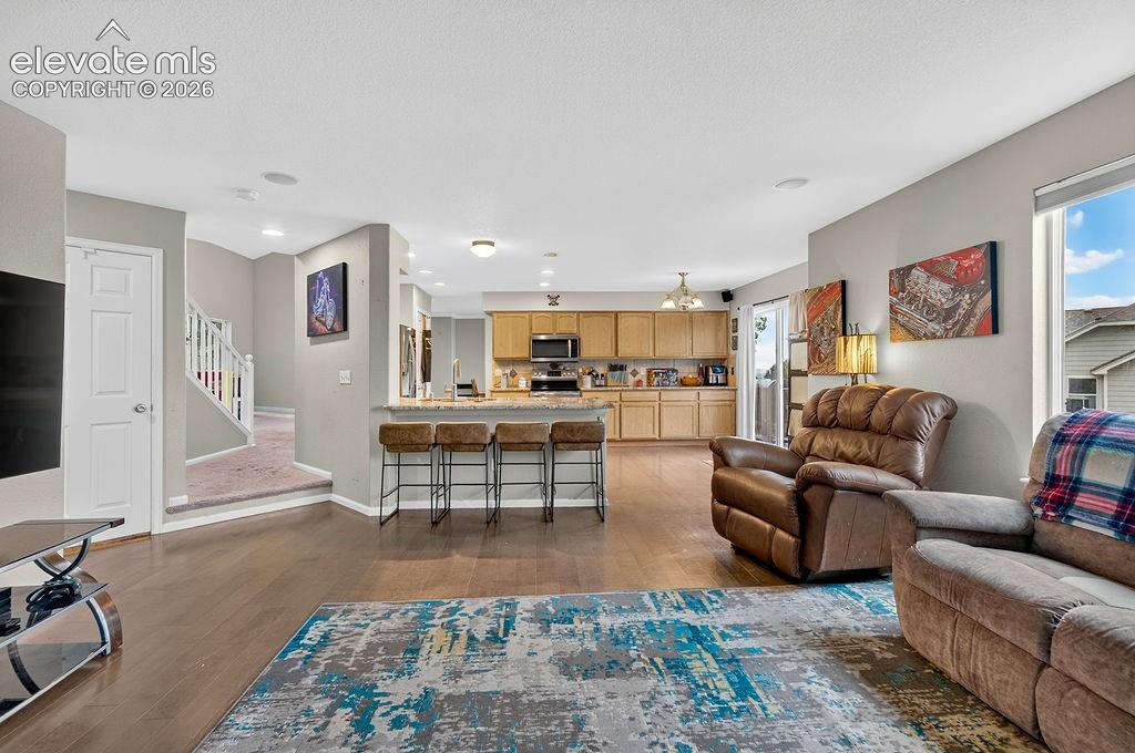 Listing photo 13 for 7239 Gardenstone Drive