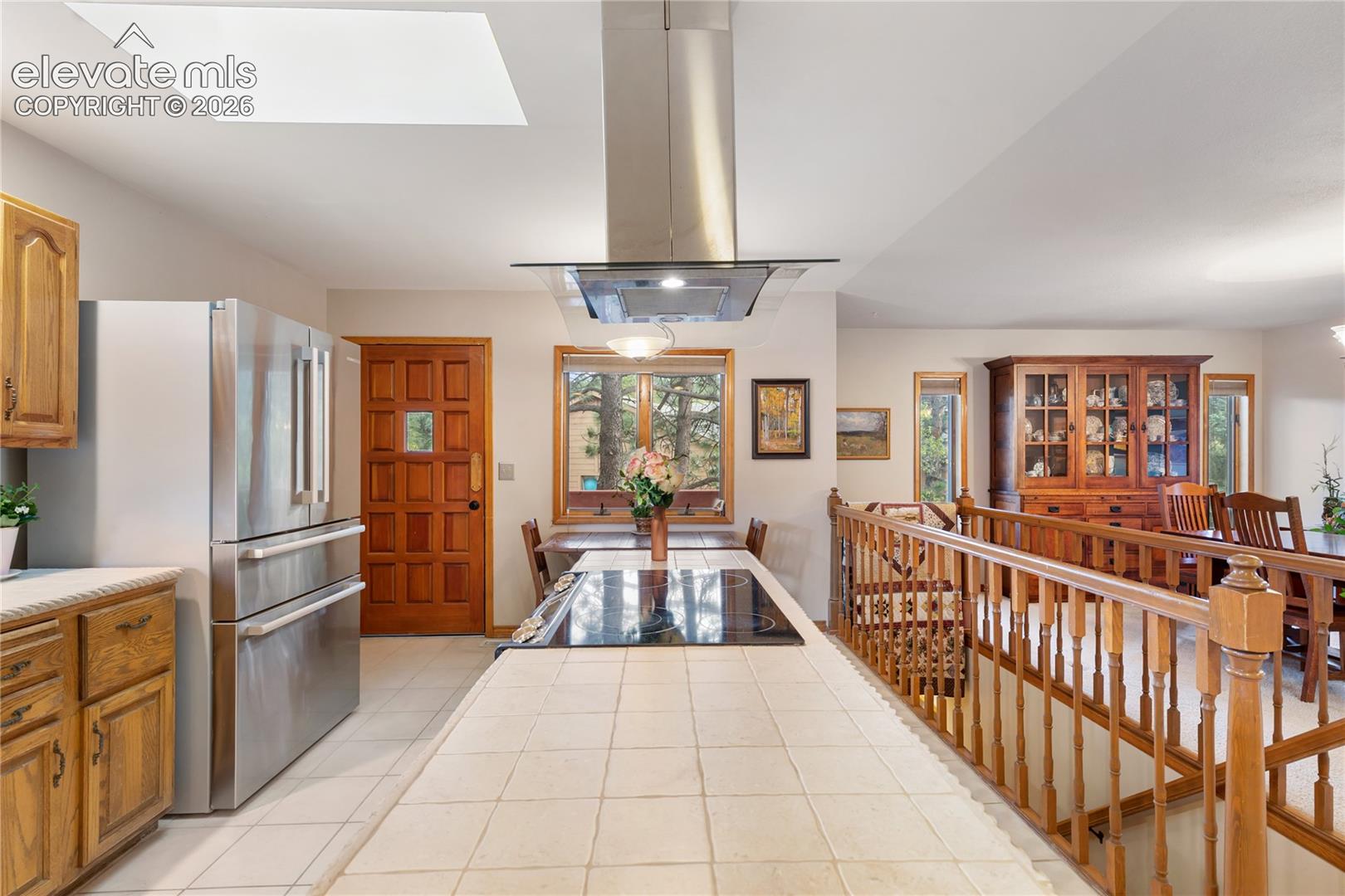 Listing photo 13 for 1400 Catamaran Lane
