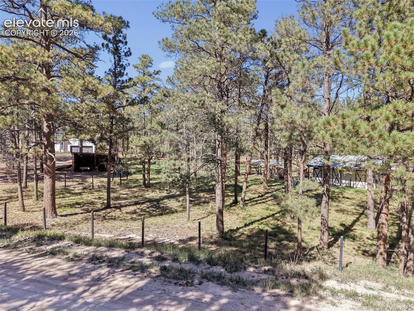 Listing photo 50 for 14015 Timber Grove Lane