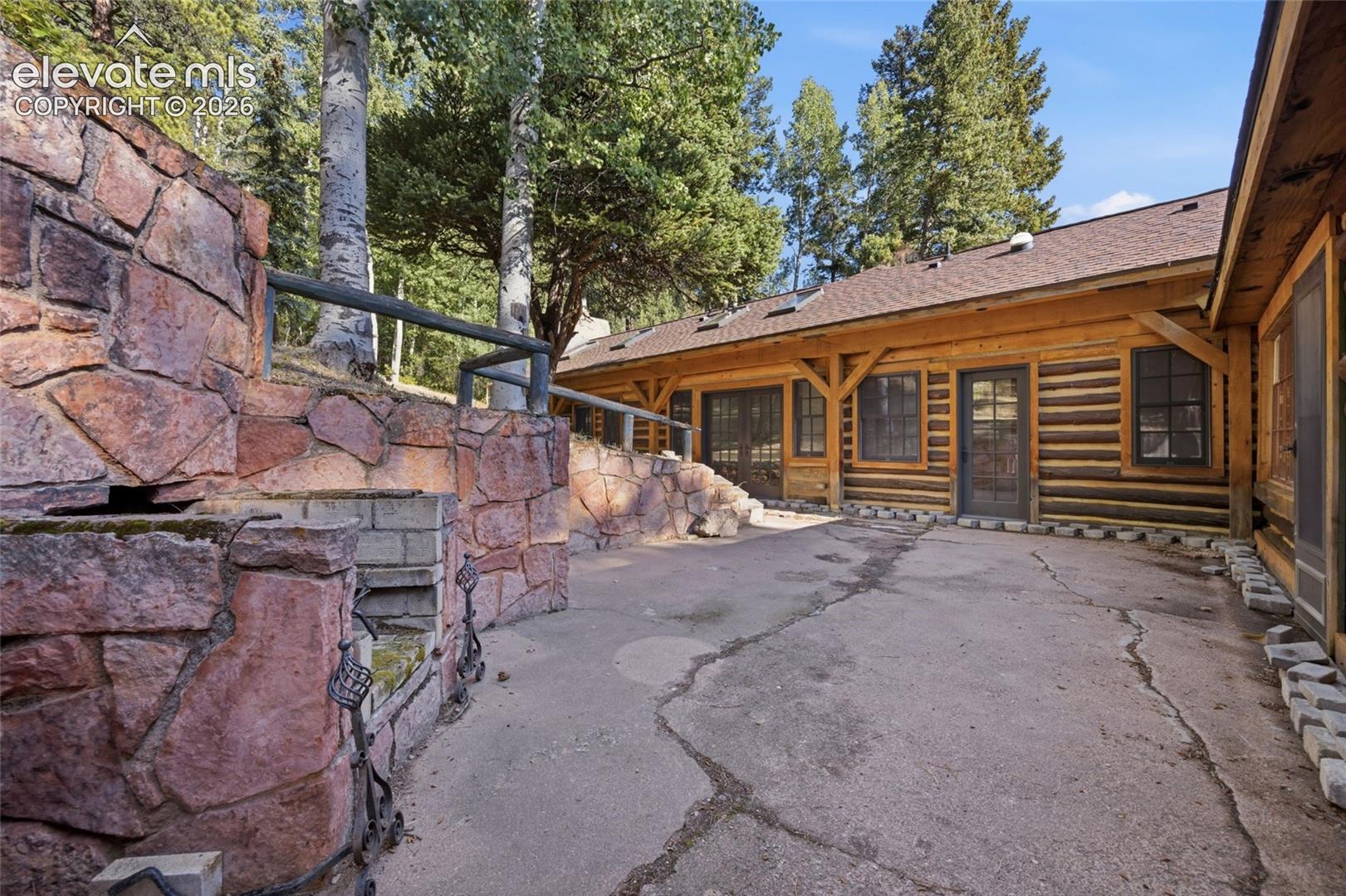 Listing photo 42 for 9795 Mountain Road
