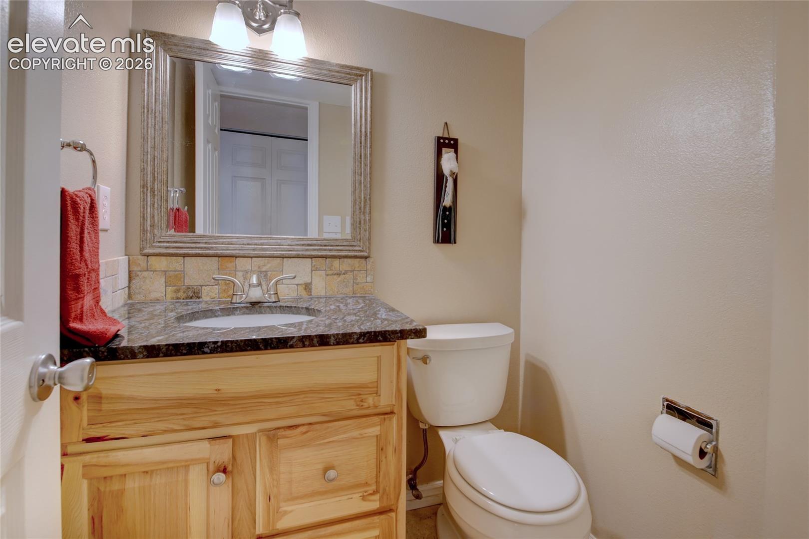 Listing photo 8 for 6425 Galway Drive