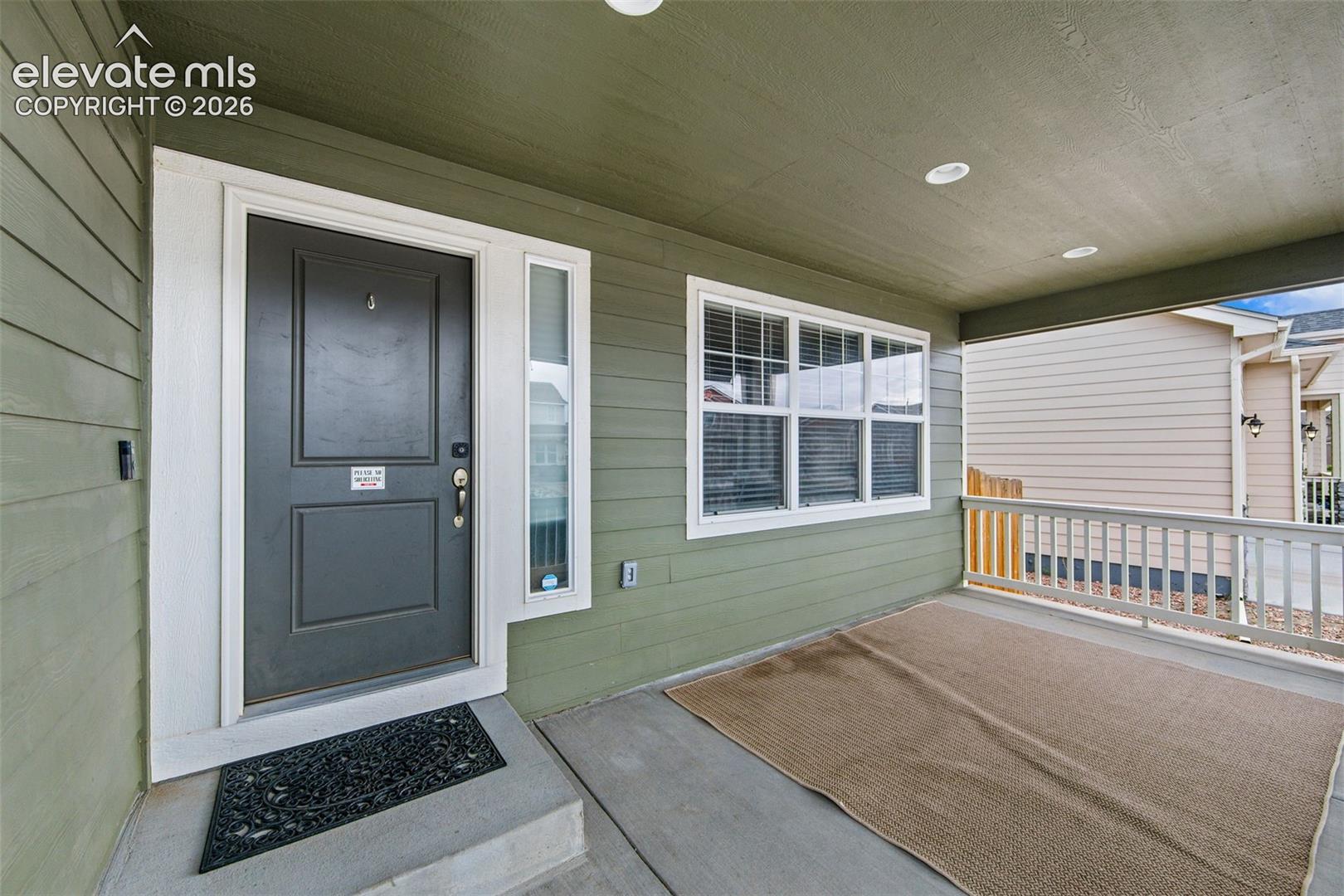 Listing photo 9 for 7447 Peachleaf Drive