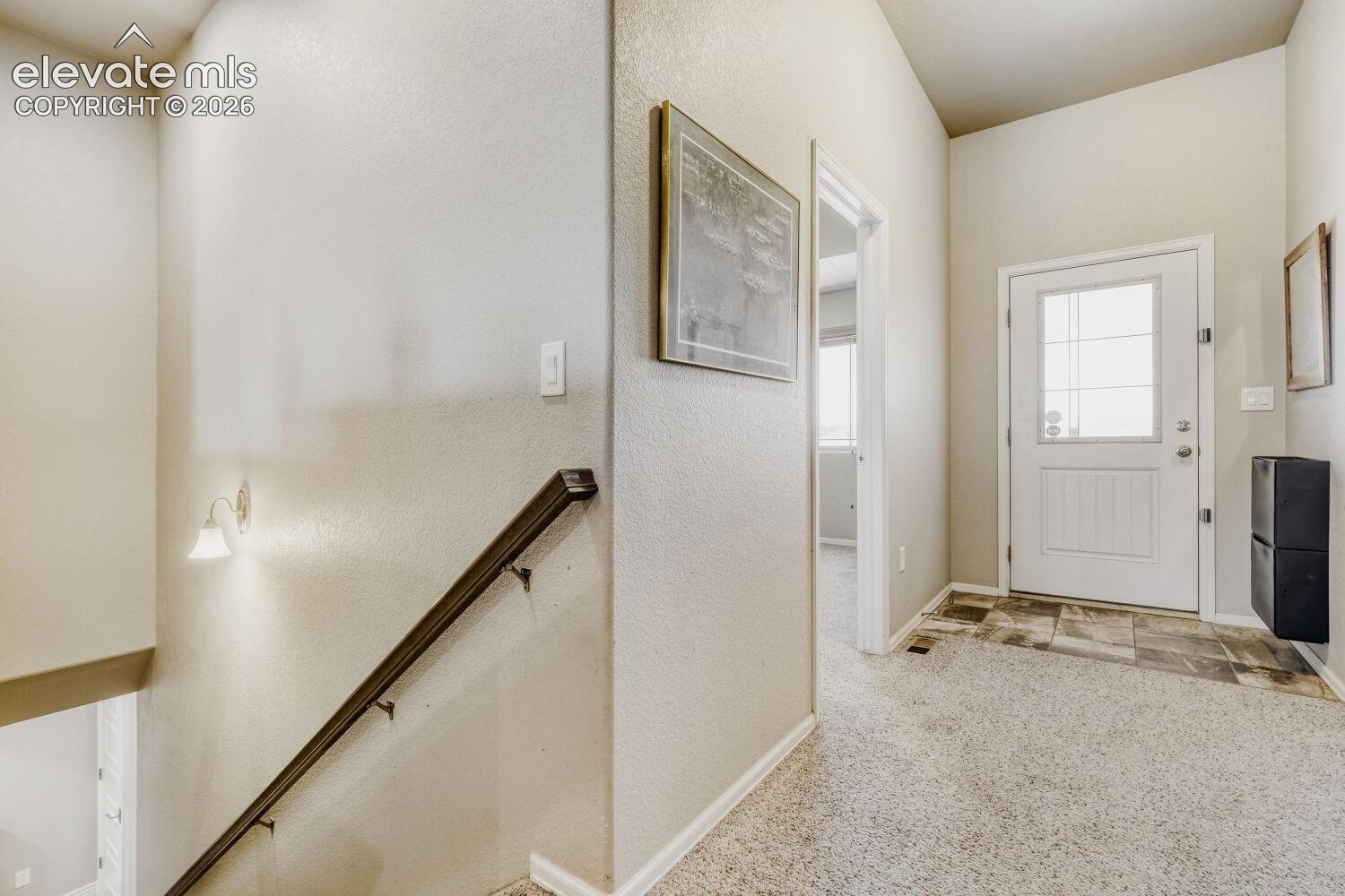 Listing photo 18 for 555 N Verbena Drive