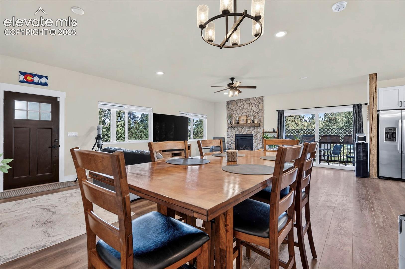 Listing photo 7 for 258 Turnabout Lane