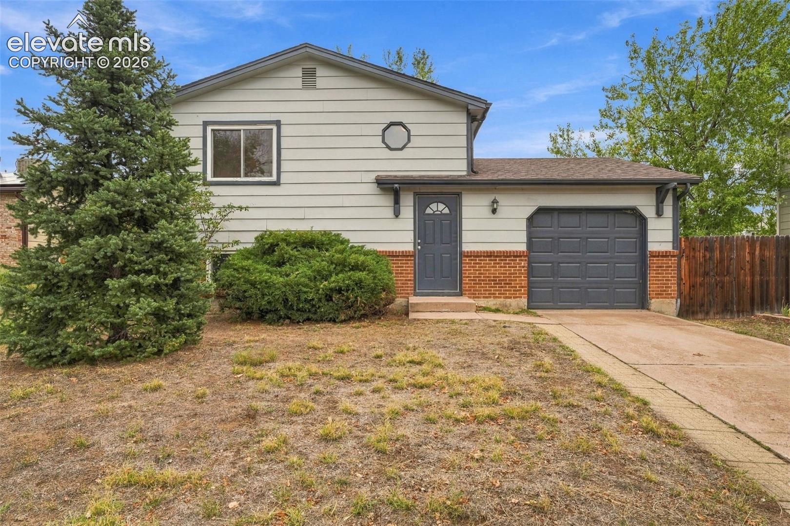 1043 Nolte Drive