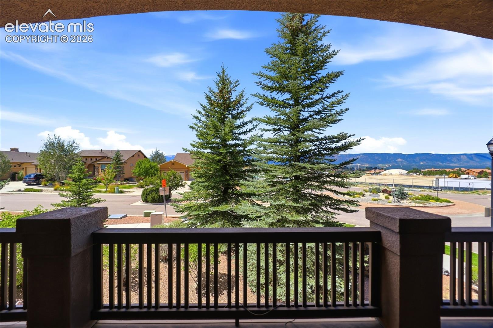 Listing photo 40 for 2415 Veneto Way