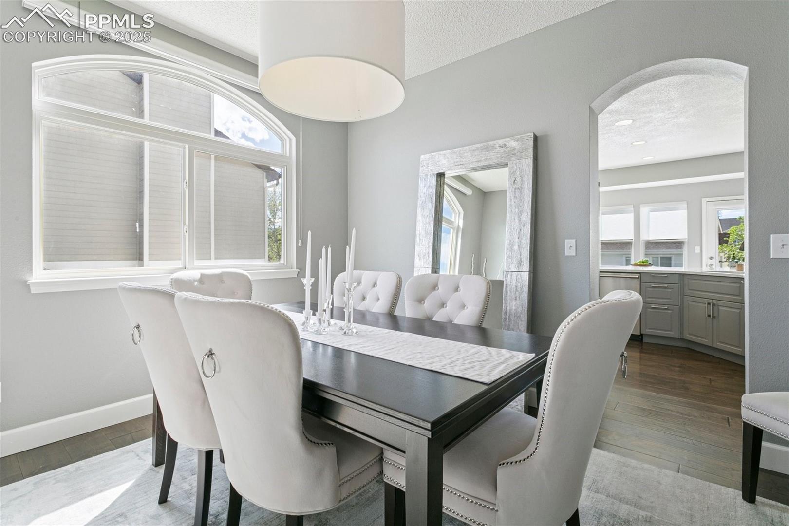 Listing photo 9 for 15510 Jessie Drive