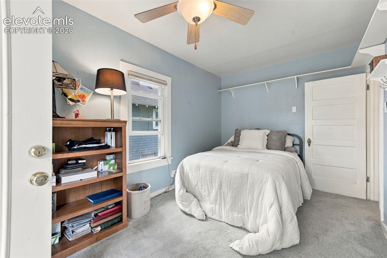 Listing photo 13 for 619 N Cedar Street