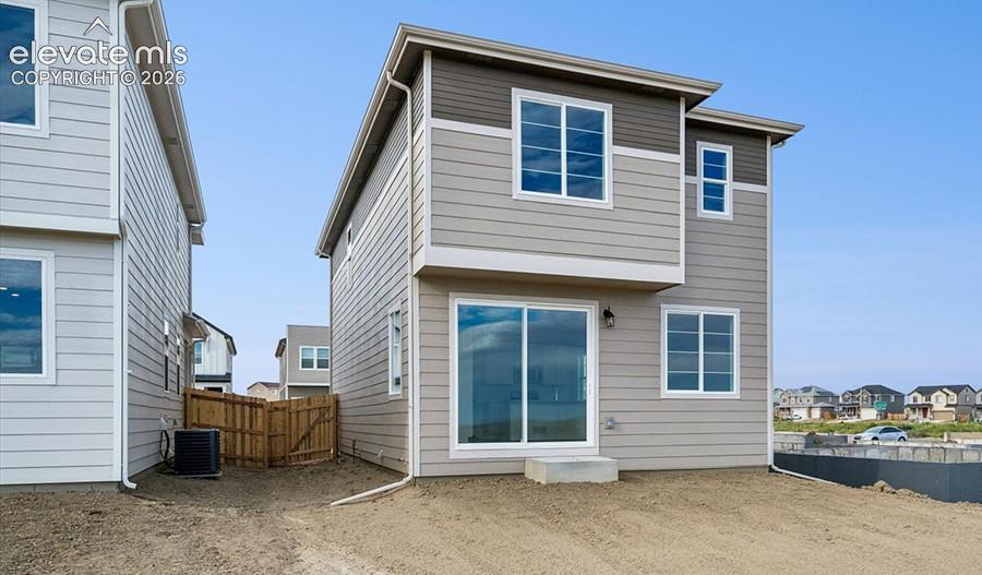Listing photo 19 for 2510 Milano Way