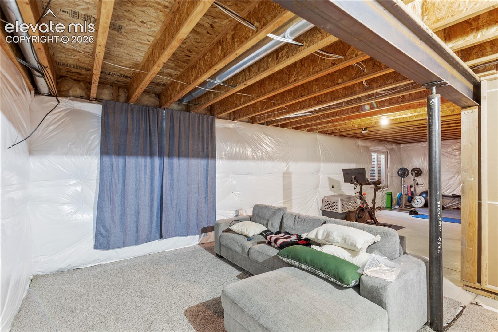 Listing photo 22 for 7886 Wagonwood Place