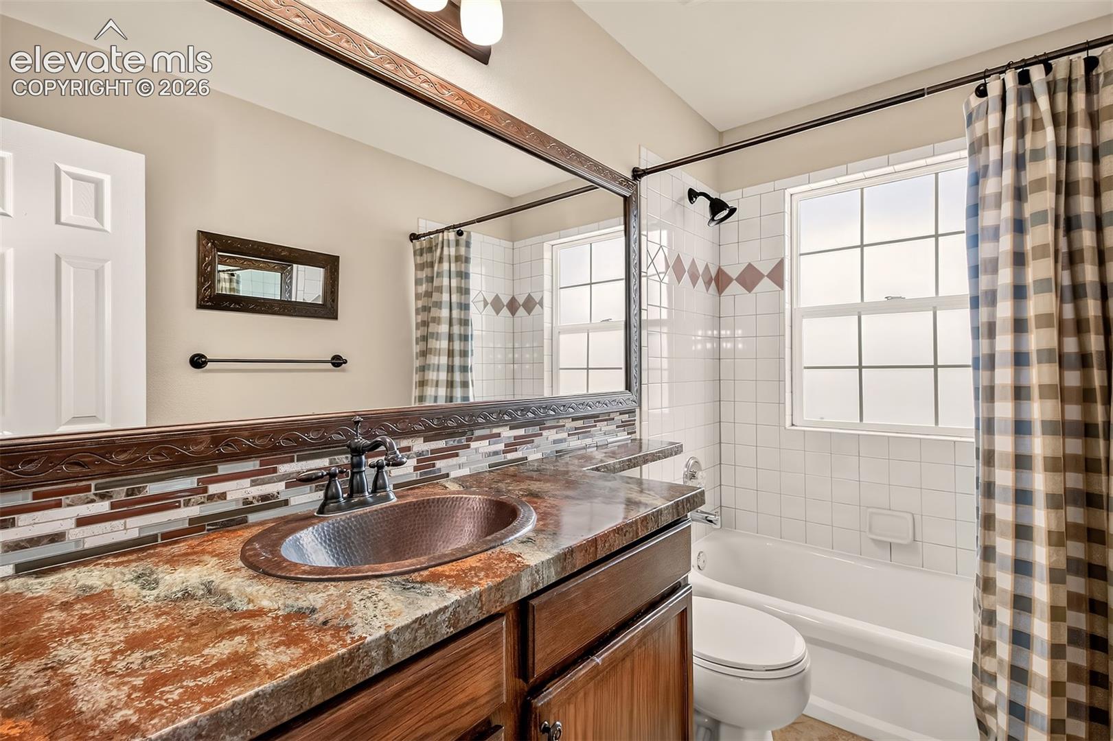 Listing photo 27 for 1136 Lawn Lake Trail