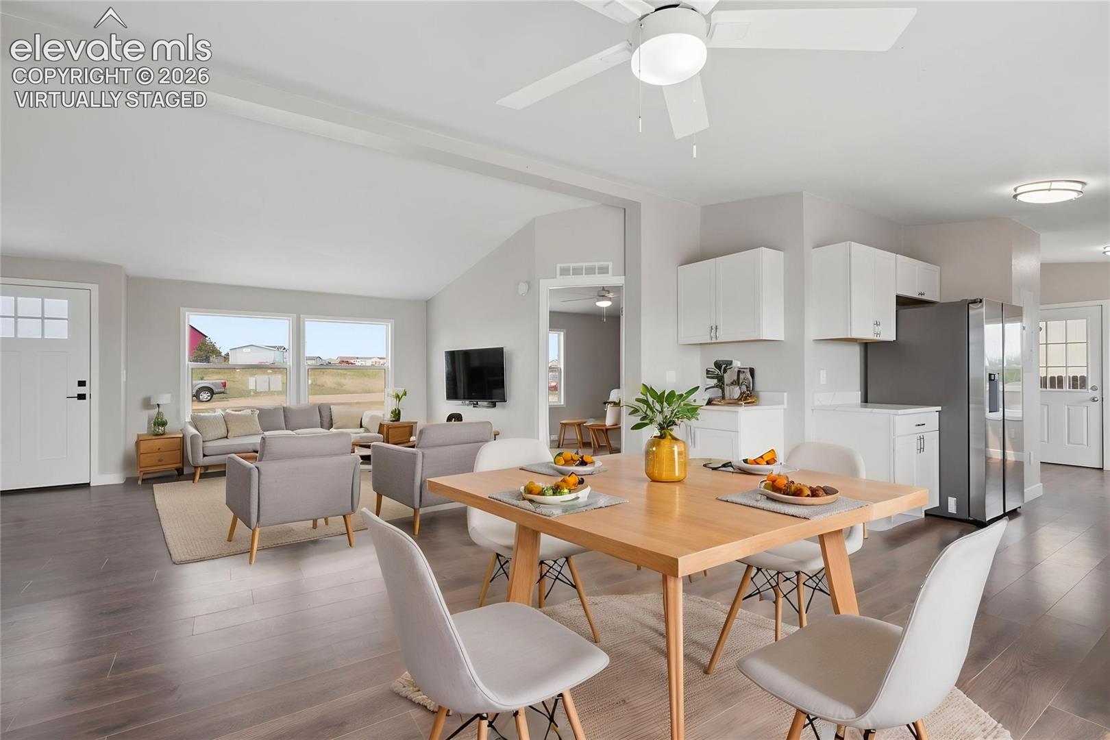 Listing photo 8 for 4671 Pipestem Avenue