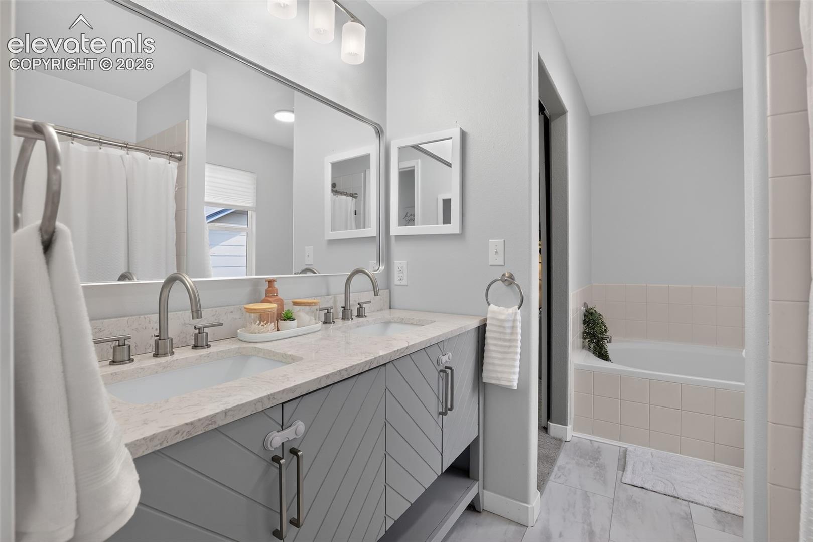 Listing photo 21 for 11216 Berry Farm Road