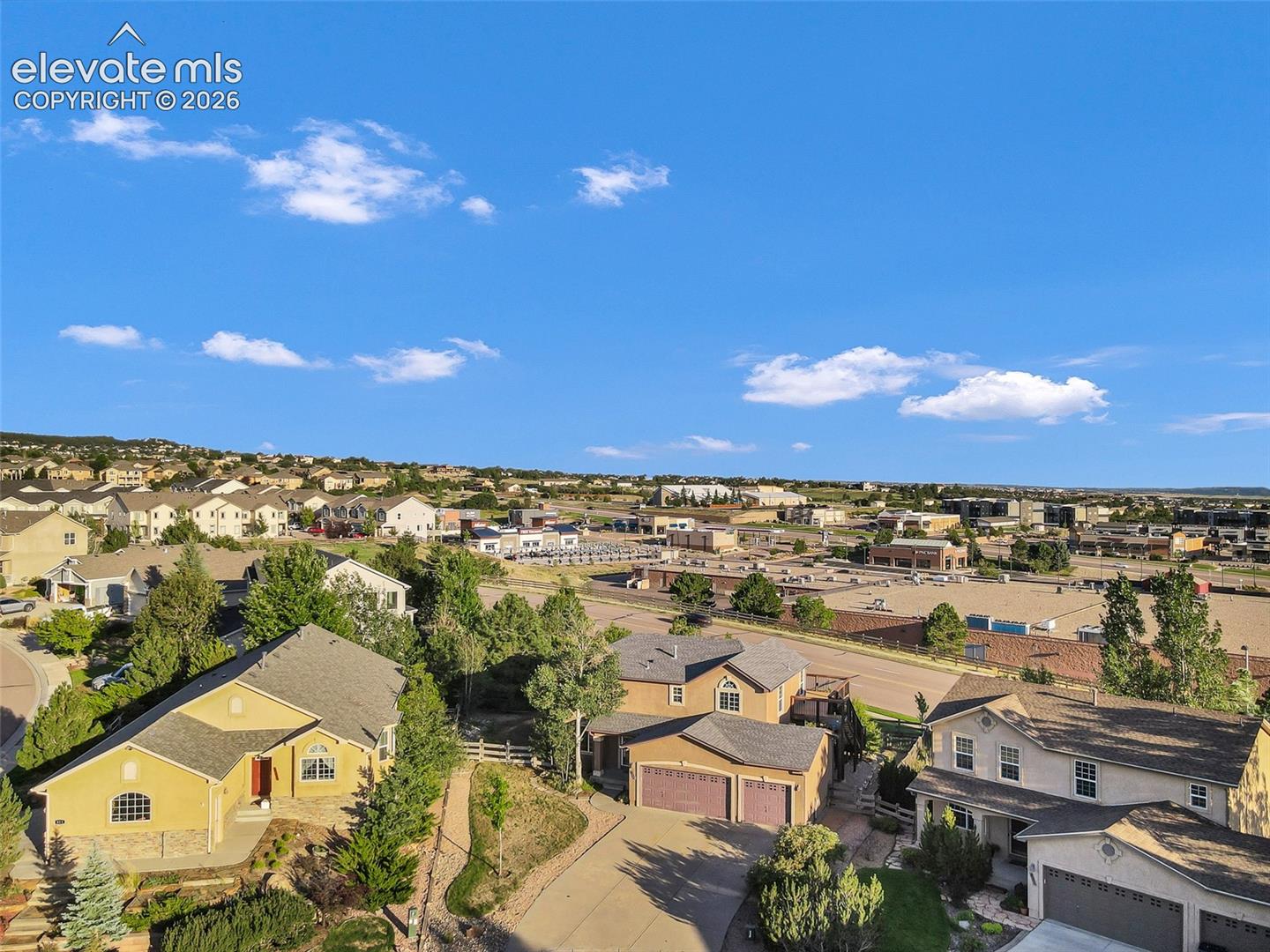 Listing photo 41 for 831 Merrimack River Way