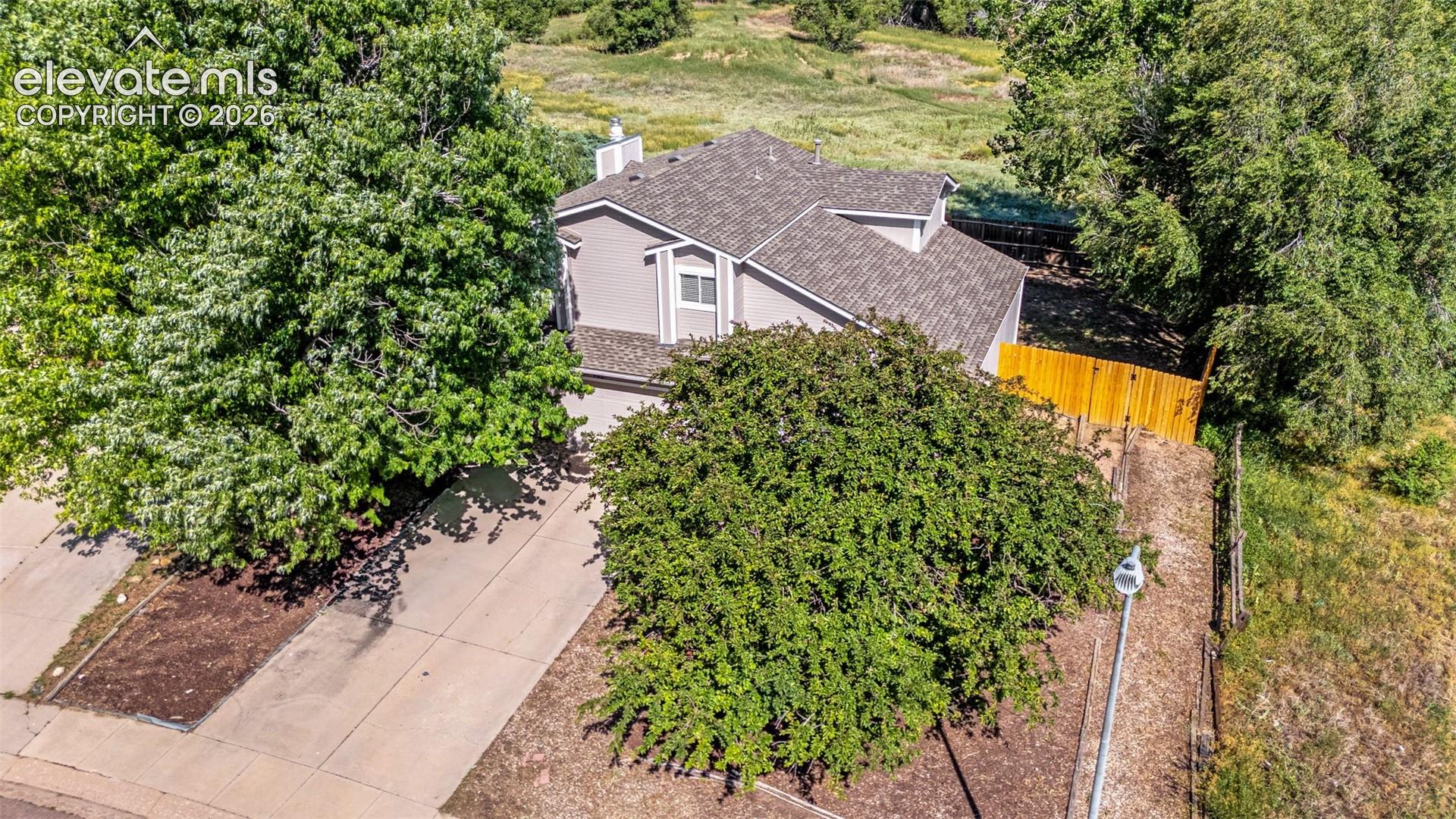 Listing photo 30 for 982 Candlestar Loop