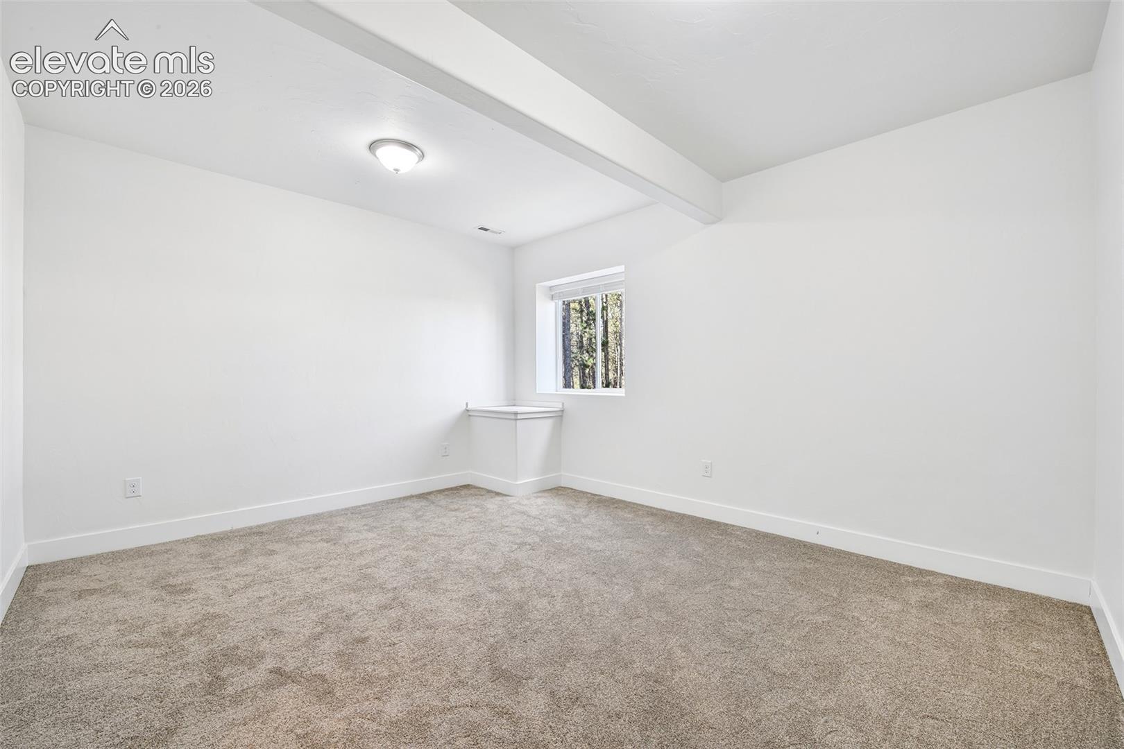 Listing photo 33 for 933 Tree Bark Terrace