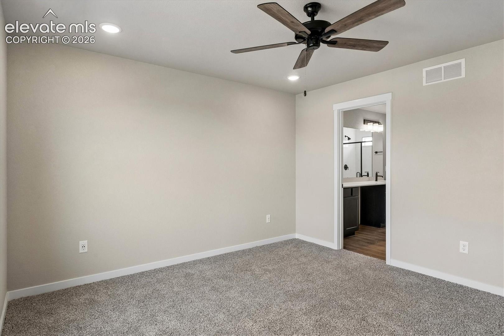 Listing photo 20 for 9660 Blaurock Drive