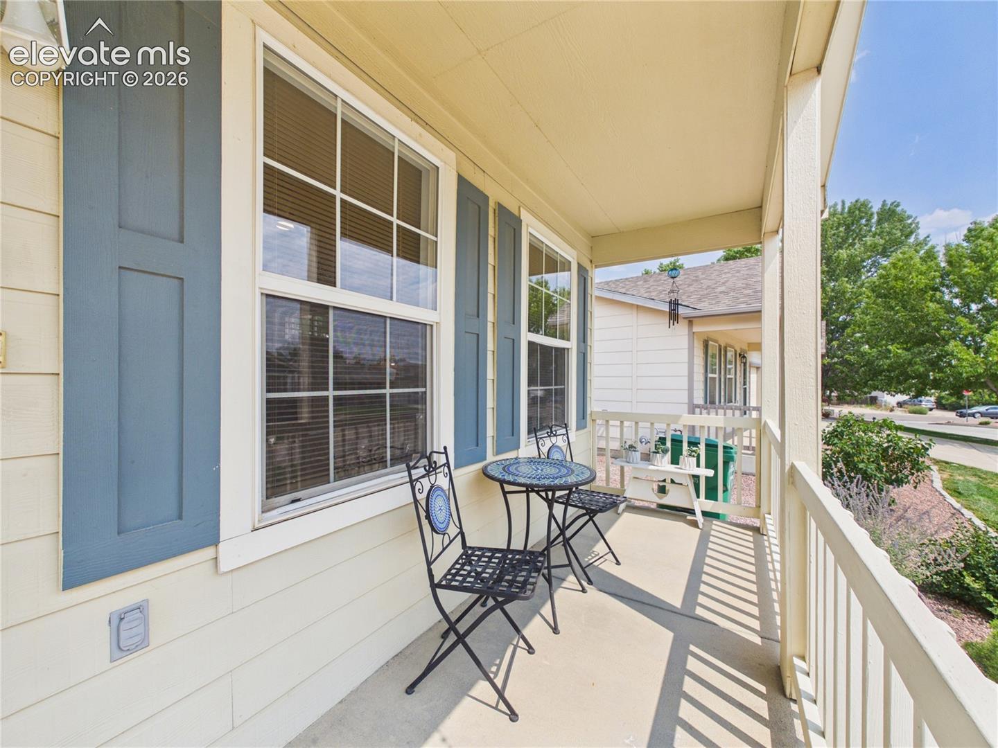 Listing photo 6 for 1225 Silver Hawk Court