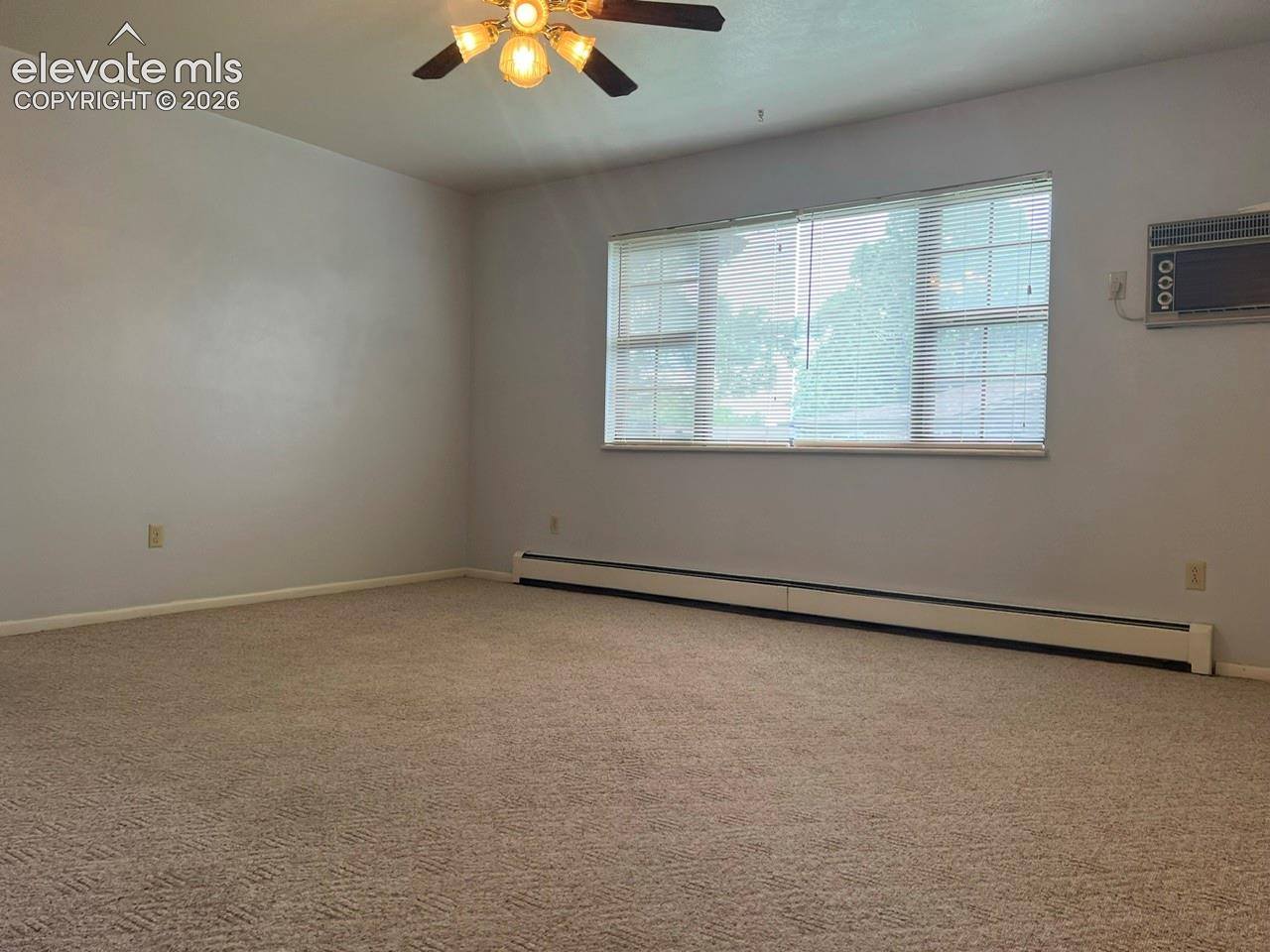 Listing photo 8 for 6605 W Dublin Loop 3