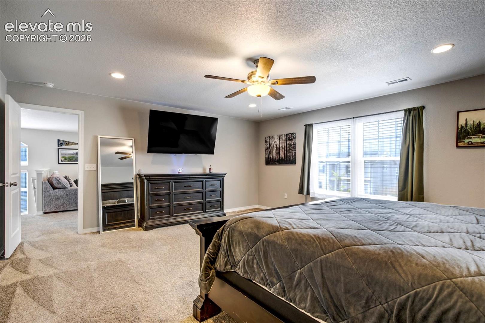 Listing photo 34 for 8747 Bynum Drive