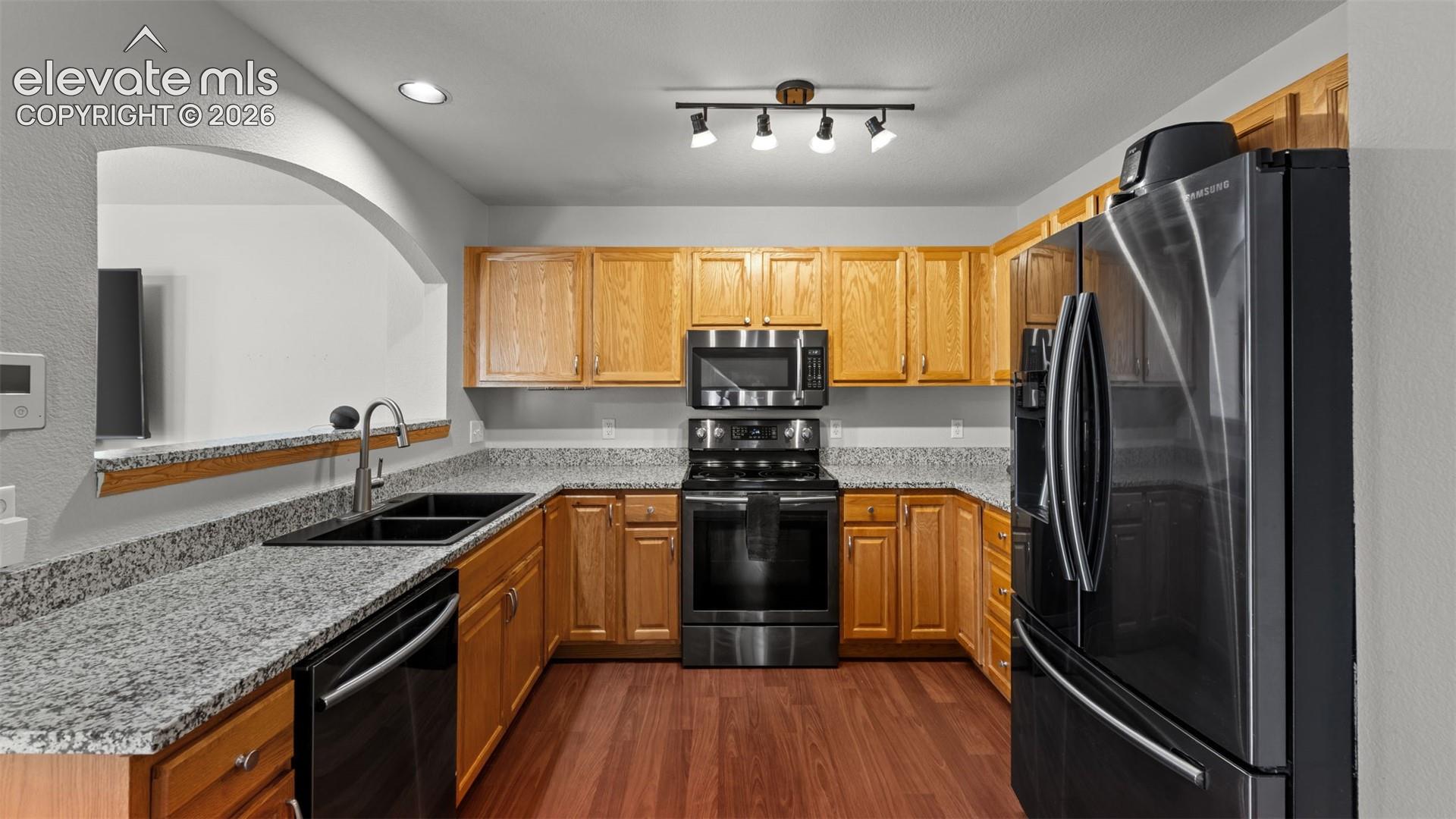 Listing photo 8 for 3218 Hearthridge Circle 1201