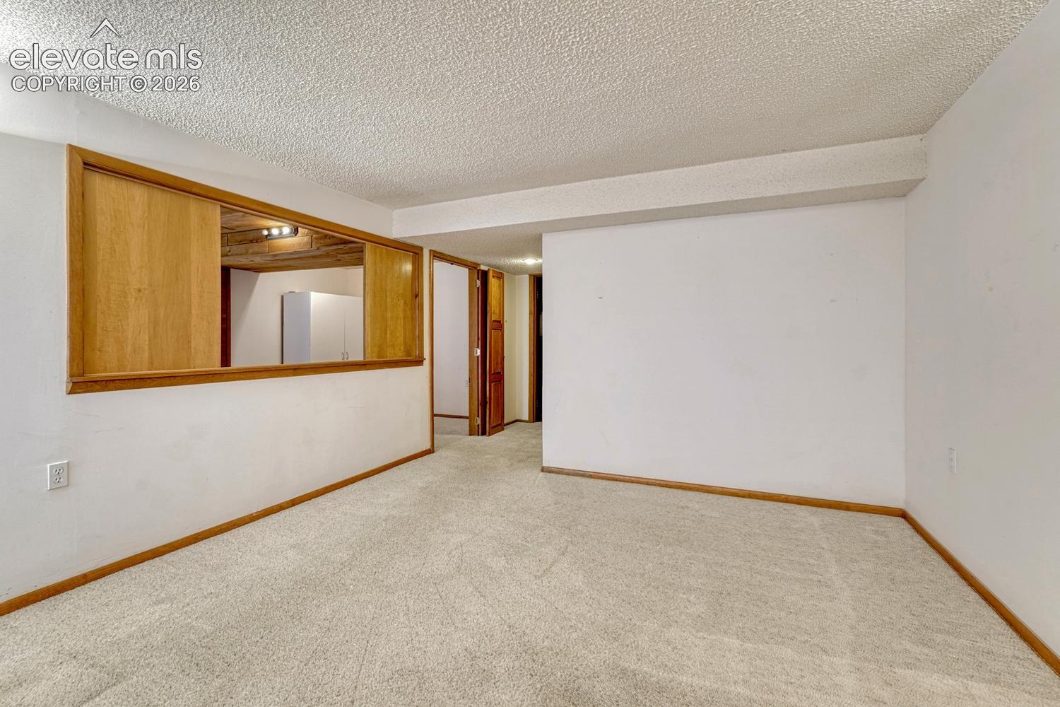 1882 Brookdale Drive, photo 37