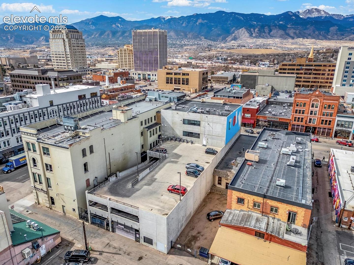 Listing photo 43 for 101 N Tejon Street 460