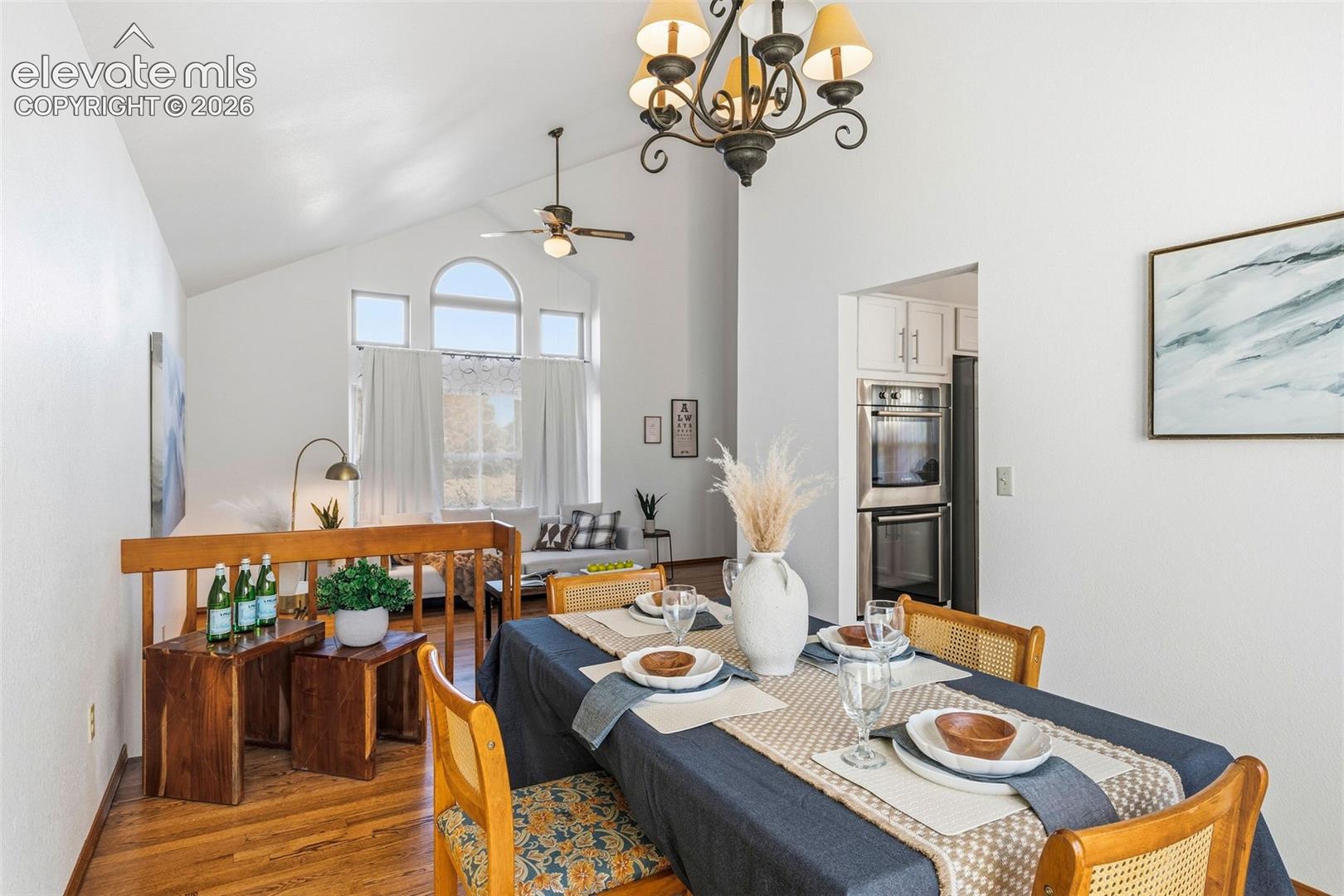 Listing photo 13 for 6120 Moorfield Avenue