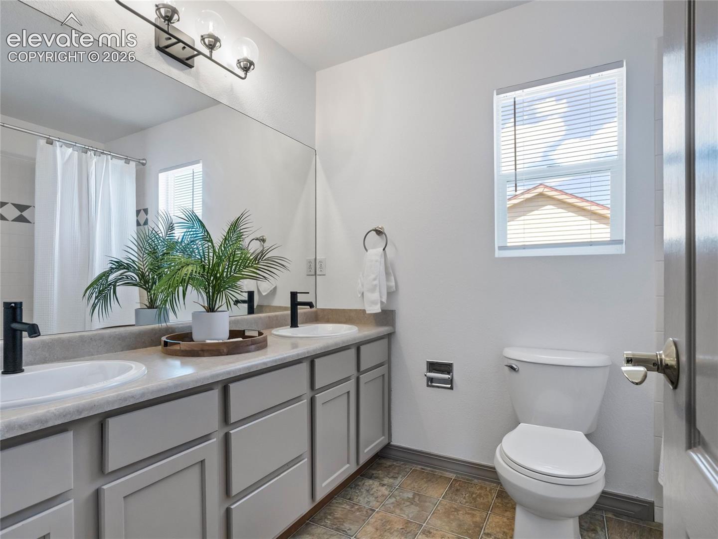 6816 Prairie Wind Drive, photo 41