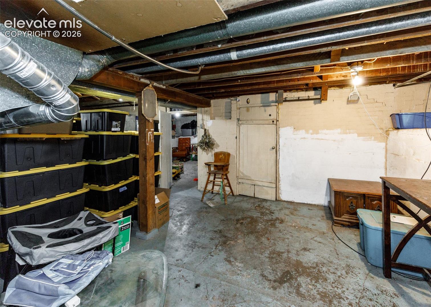 Listing photo 30 for 2035 Pine Street