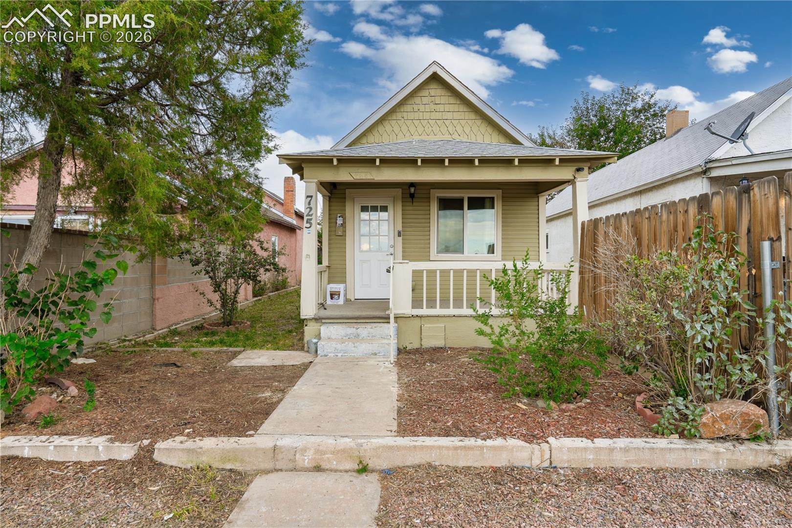 725 Box Elder Street