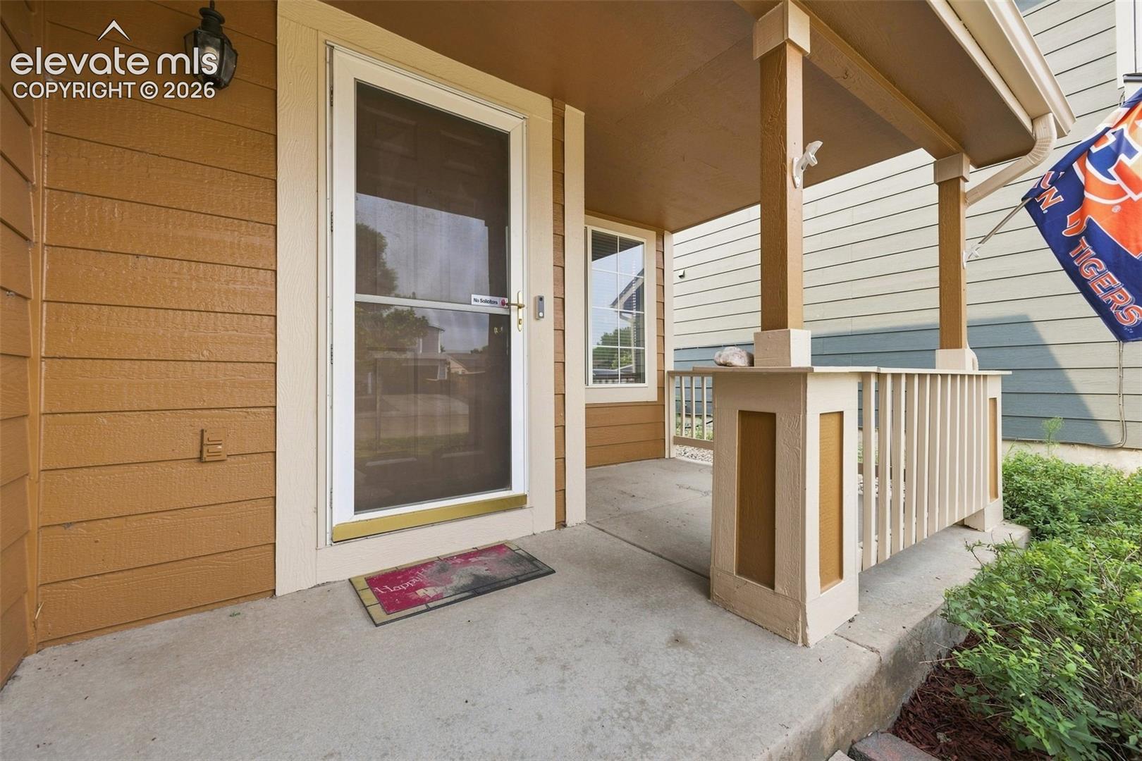 Listing photo 5 for 934 Square Dance Lane