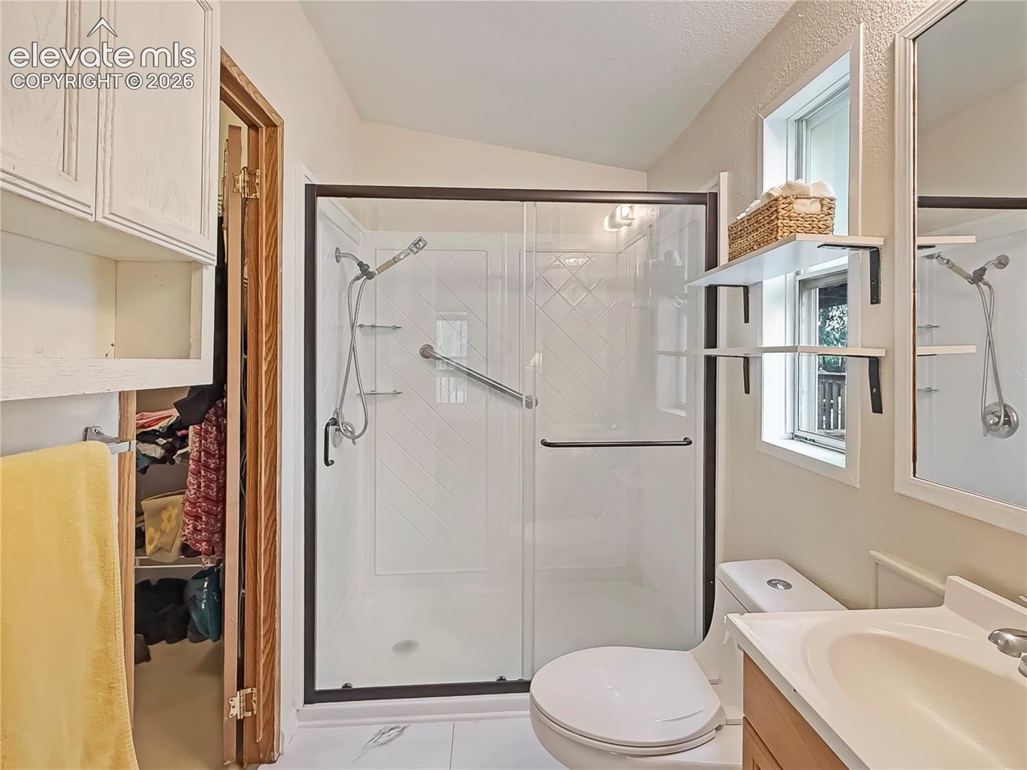 Listing photo 19 for 2620 Lowell Avenue