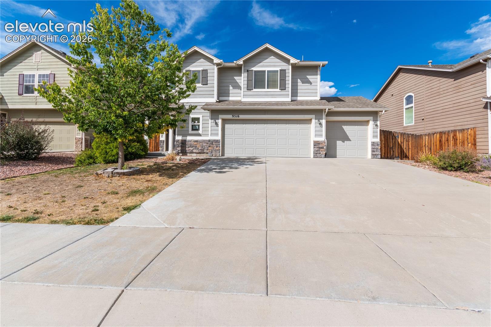 9516 Bryce Canyon Drive — listing photo