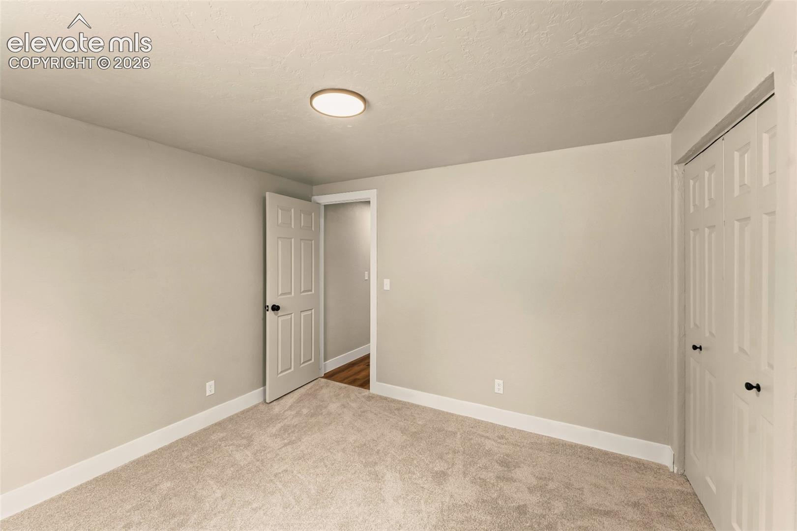 300 Fairview Street, photo 27