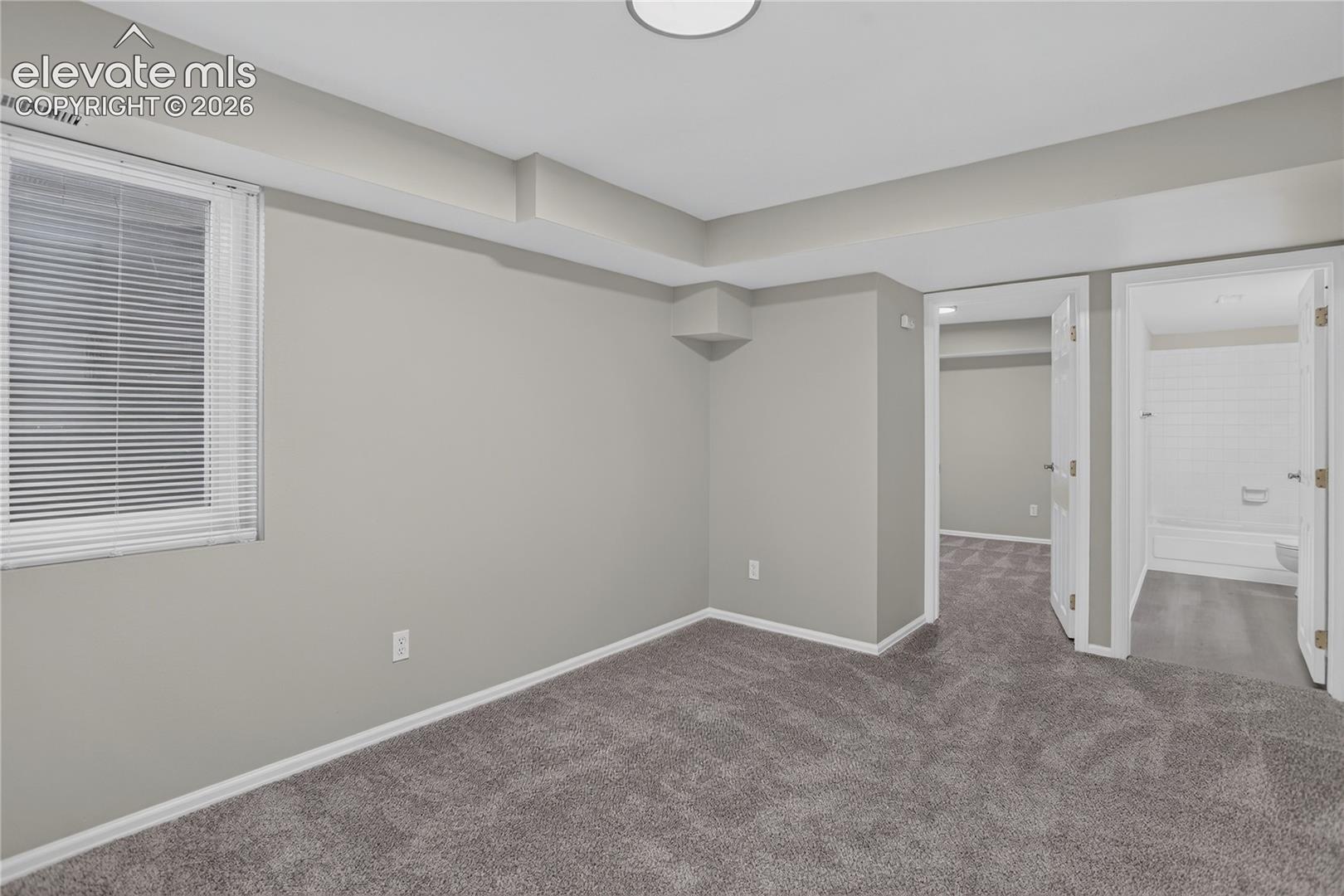 Listing photo 37 for 2932 Camino Cielo Court