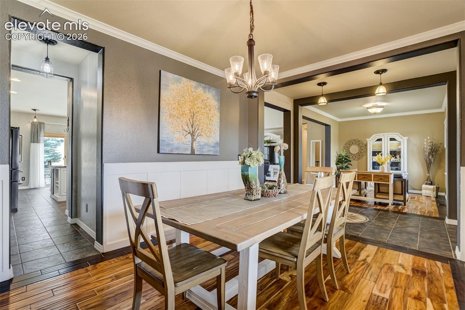 Listing photo 4 for 7555 Antelope Meadows Circle