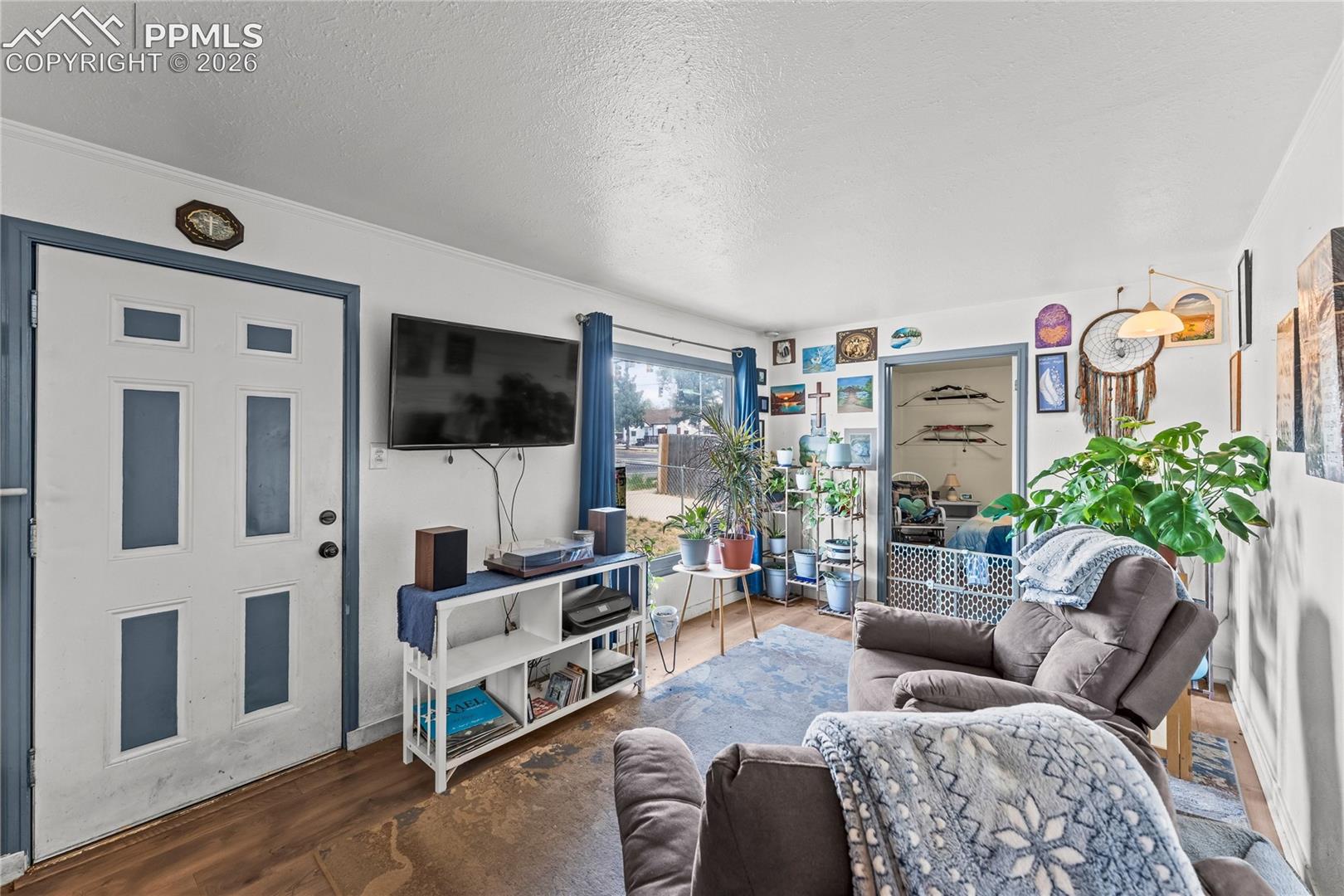 849 Fountain Boulevard, photo 6