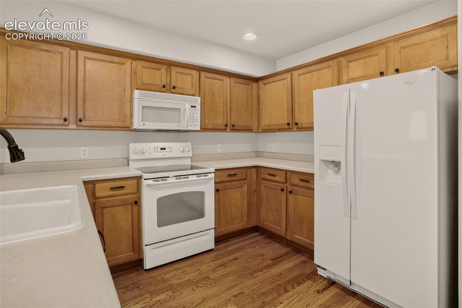 Listing photo 7 for 3782 Homestead Ridge Heights