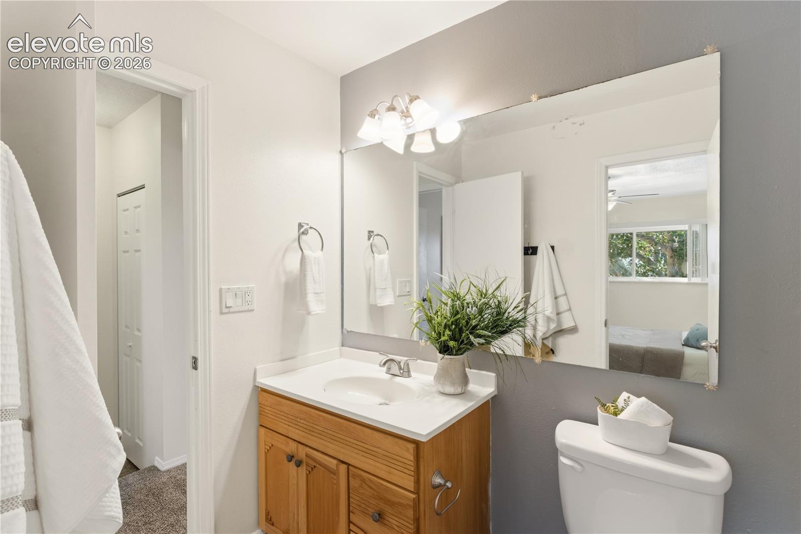 Listing photo 23 for 2360 Washo Circle