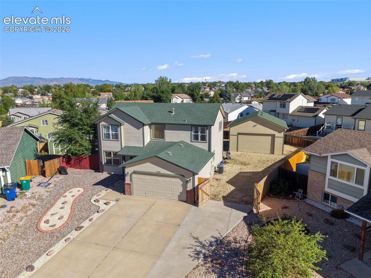 1150 Pipestone Court