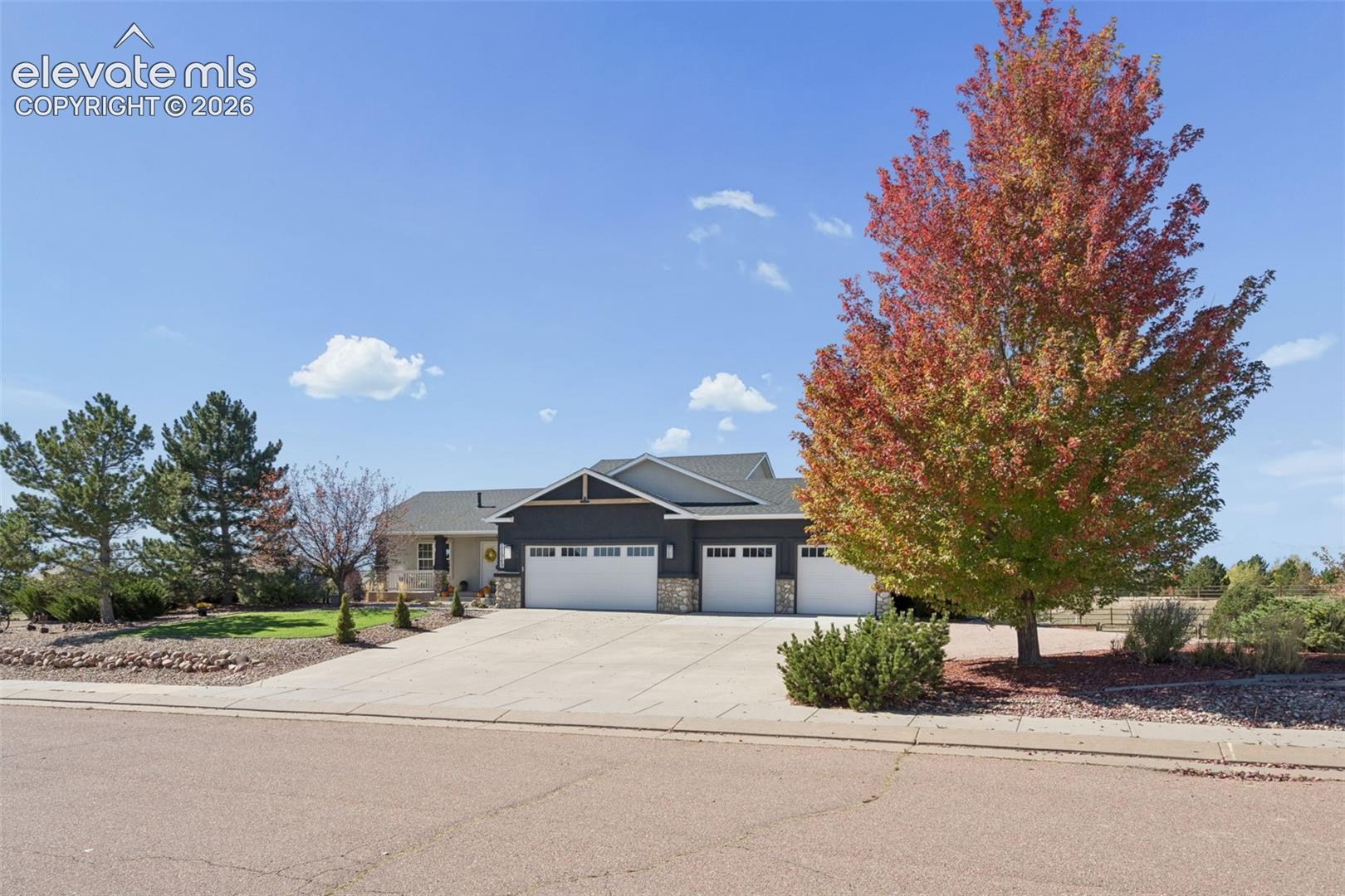 Listing photo 9 for 11949 Rio Secco Road